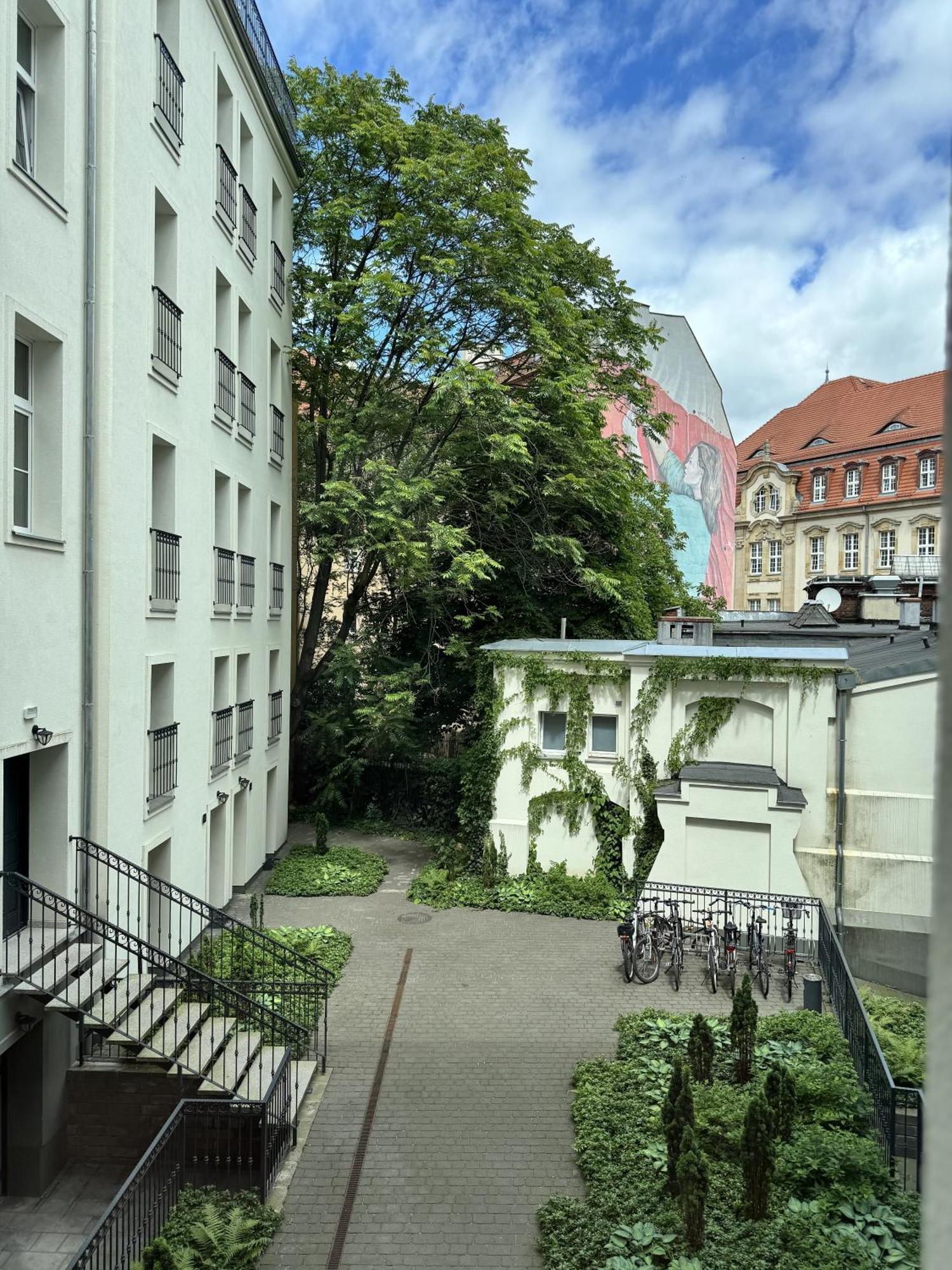 Old Town Twenty Three Apartament Познань Экстерьер фото